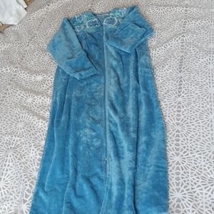 "Norm Thompson"Chenille* BathRobe* New